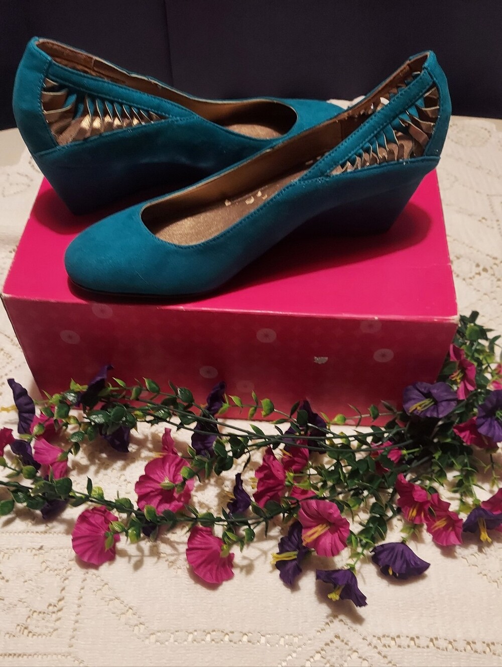 Women’s Teal Suede Wedge Pumps - Classic Comfort